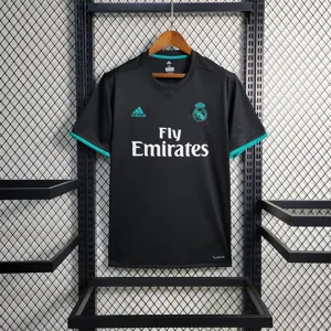 17-18 Real Madrid away 8