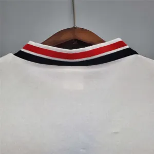 85-86 Manchester United away 3