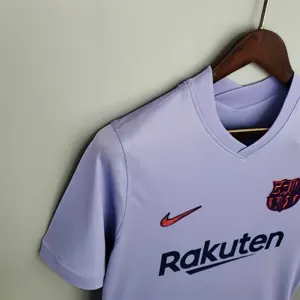 21-22 Barcelona away 9