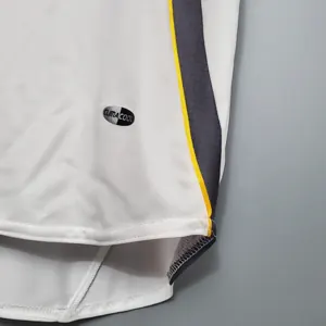 2006 Japan away 3