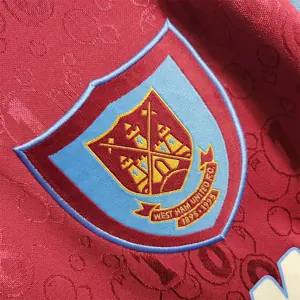 95-97 West Ham home Long Sleeves 2