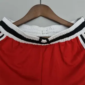 2022 Chicago Bulls NBA US Training Shorts Red Black 6