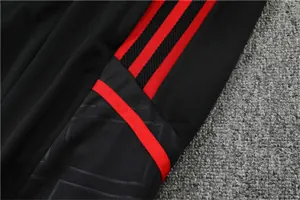 22-23 Bayern Training Kit Black 14