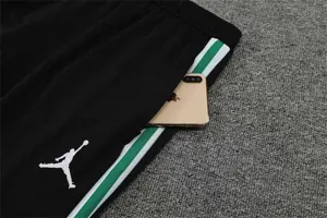 Polo Jordan PSG green corsage 14