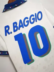 1994 Italy away 8