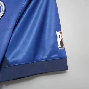 98-99 PSG home 7