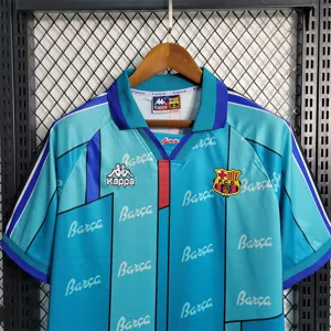 96-97 Barcelona away 5