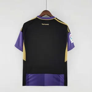 22-23 Valladolid away 11