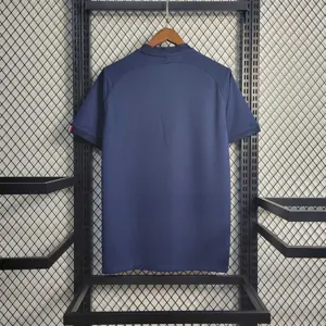 2022 France home 5