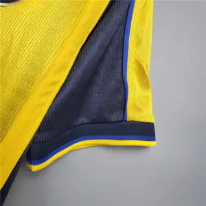 99-00 Arsenal away 3