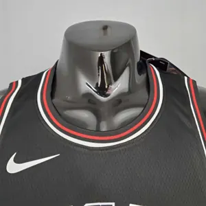 BALL#2 Chicago Bulls black 3