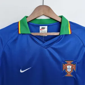 1998 Portugal away 4