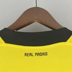 11-12 Real Madrid goalkeeper yellow 10