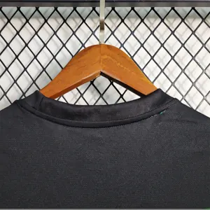 17-18 Real Madrid away 5