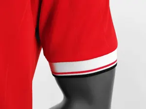 82-83 Manchester United home 2