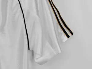 98-00 Real Madrid home white 4