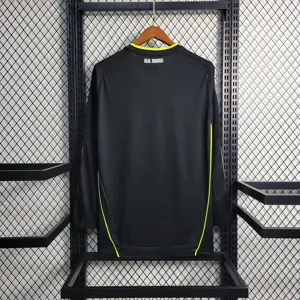 10-11 Real Madrid away long sleeve 4
