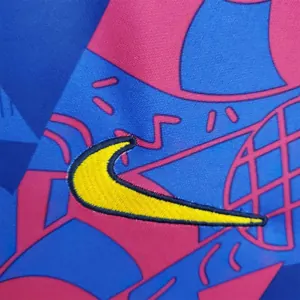 21-22 Barcelona third away 9