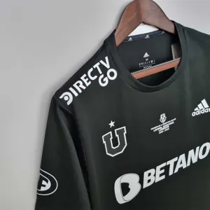 22-23 University of Chile third away1684416640000 6
