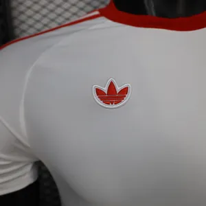 2026  Liverpool retro football jersey casual style AAAA Jersey Drop ship Yupoo 4
