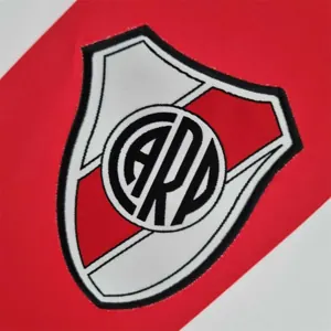 09-10 River Plate home 6