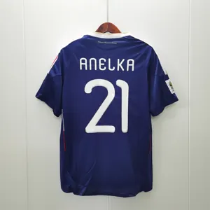 2010 France home 6