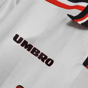 98-99 Manchester United away 4