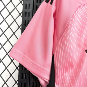 World Cup 2026 Spain Mens Goalkeeper Kit Football Pink T-Shirt AAAAJersey Supply Yupoo 7 5