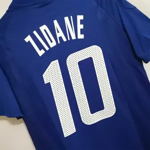 2002 France home 2