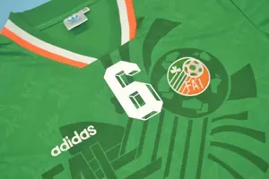 1994 Ireland home green 12