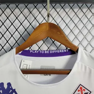 22-23 Fiorentina away 1