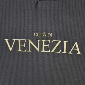 22-23 Venezia home 3