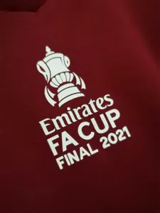 20-21 Leicester City third away with FA cup sponsers 1