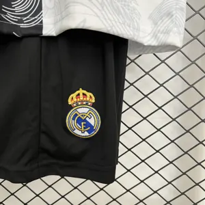 25-26 Real Madrid Special Edition Kids Kit Futbol Youth Apparels Dragon AAAAJersey Supply Yupoo 2