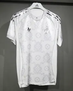 25-26 Real Madrid LV Galaxy Lights Joint Special Edition Sports Shirt AAAAJersey Supplier Yupoo