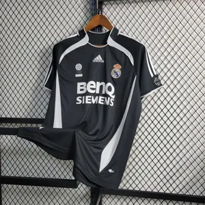 06-07 Real Madrid third away 6