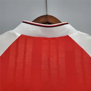 92-93 Arsenal home 4