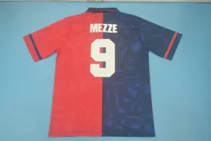 92-93 Cagliari home fonts 11