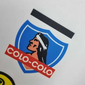 95 Colo-Colo home 1