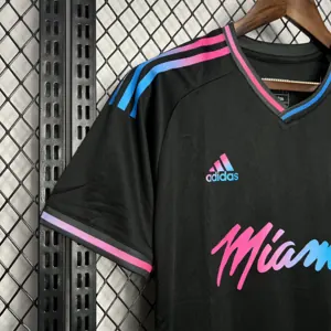 24-25 Inter Miami Special Edition Black Kit Football Uniform AAAAJerseys Dropshipping Yupoo 3