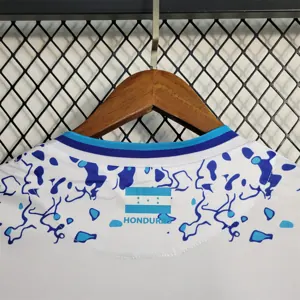 23-24 Honduras away 2