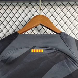 23-24 Barcelona Black Goalkeeper 1
