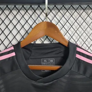 23-24 Inter Miami away 6