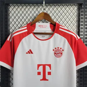 23-24 Bayern home 4