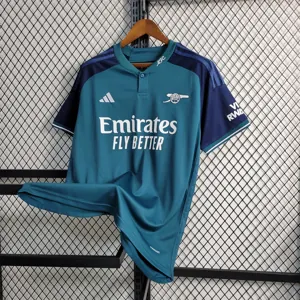 23-24 Arsenal third away 1