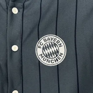 25-26 Bayern Munich Baseball style Pre Match Casual Training Soccer shirtAAAAJersey Yupoo 5