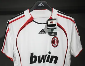 06-07 AC Milan Away Retro Kit Vintage Player Version Sino Shirt AAAAJersey Dropship Yupoo 5