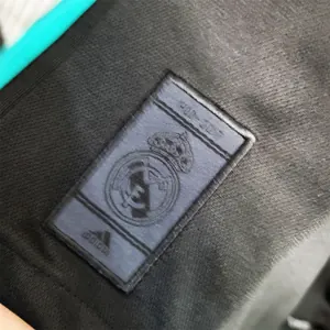 17-18 Real Madrid away 3