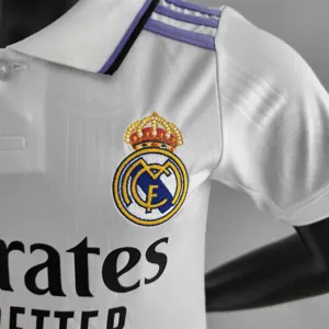 22-23 Real Madrid home kids kit 4