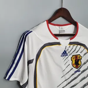 2006 Japan away 6